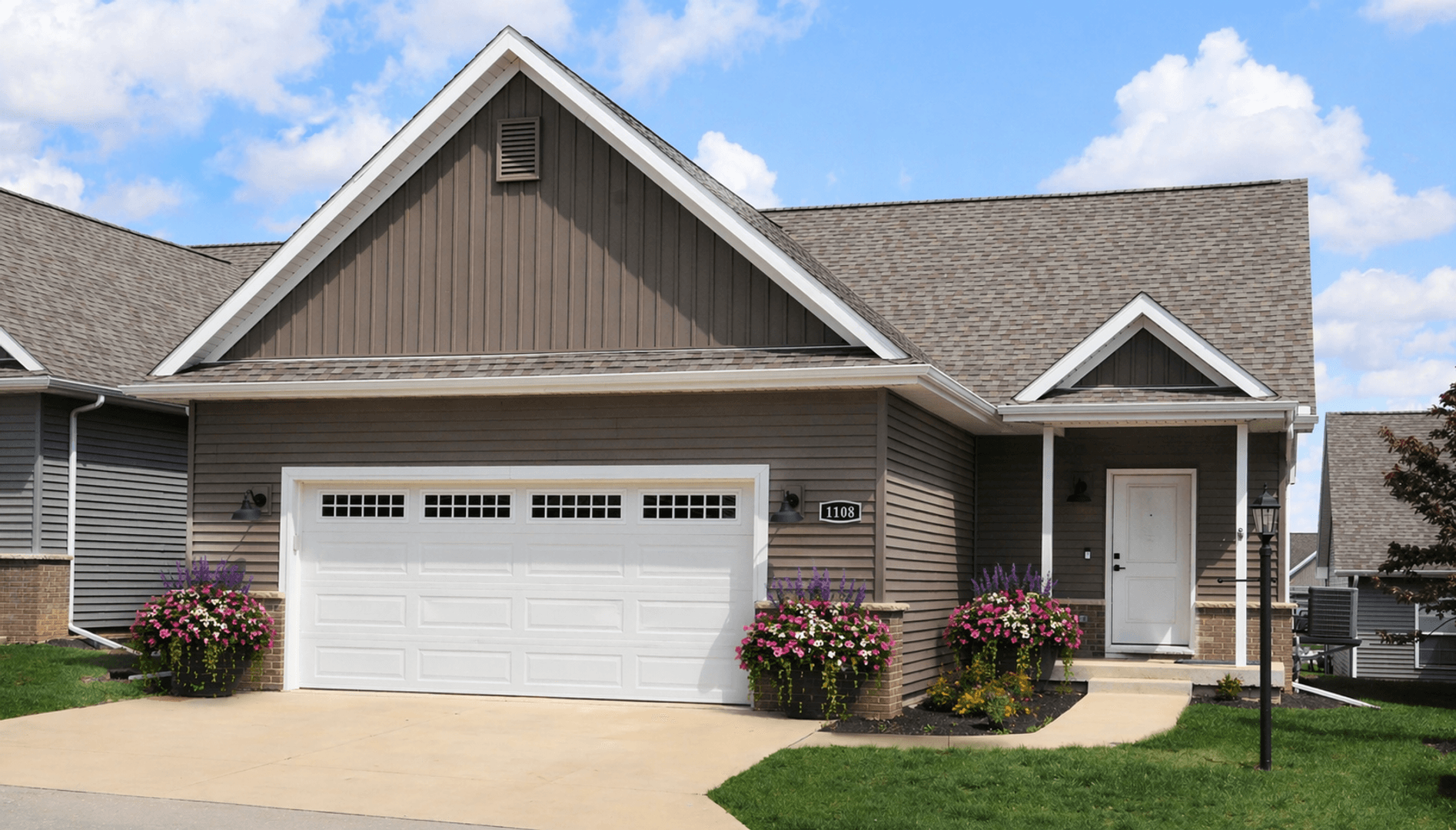 Mahomet Townhome: 1860 Vision Ct
