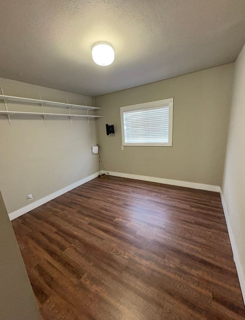 Central Point House: 5223 Gebhard Rd