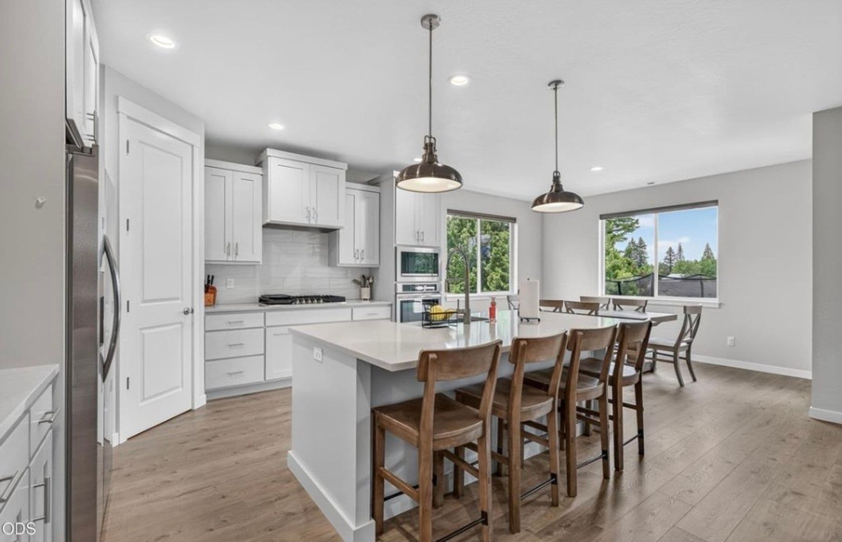 Eagle Point House: 327 Arrowhead Trail Drive