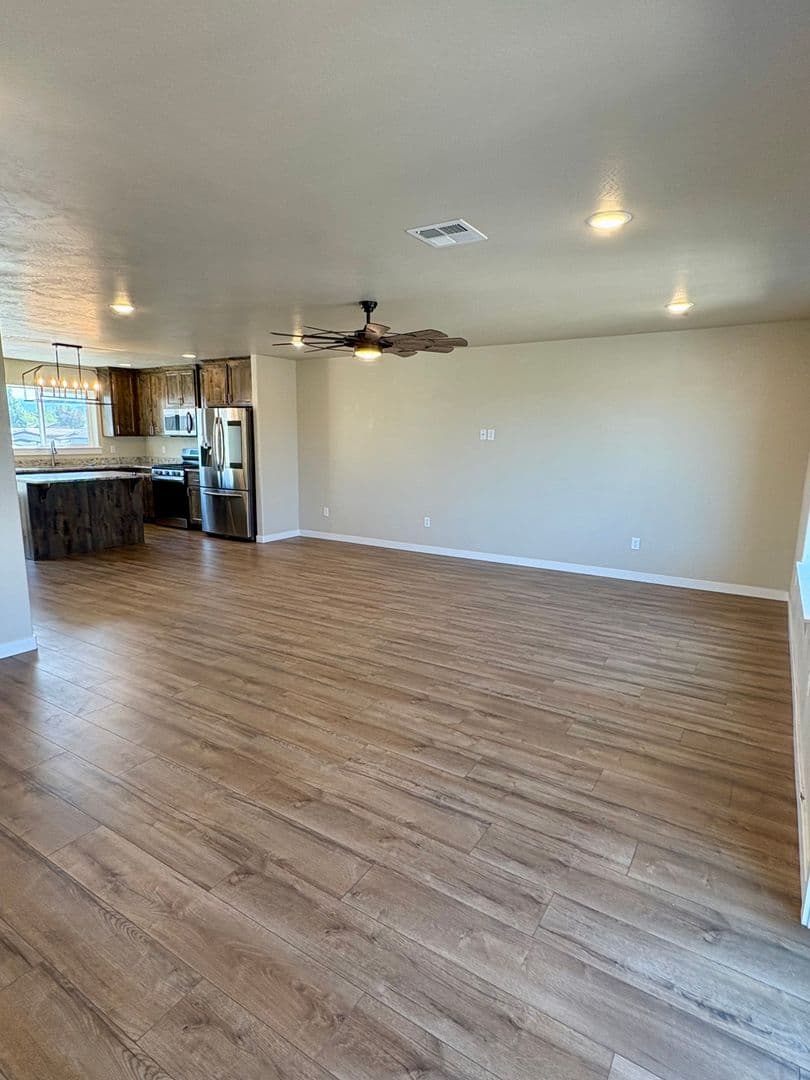 White City Apartment: 7851 28th Street