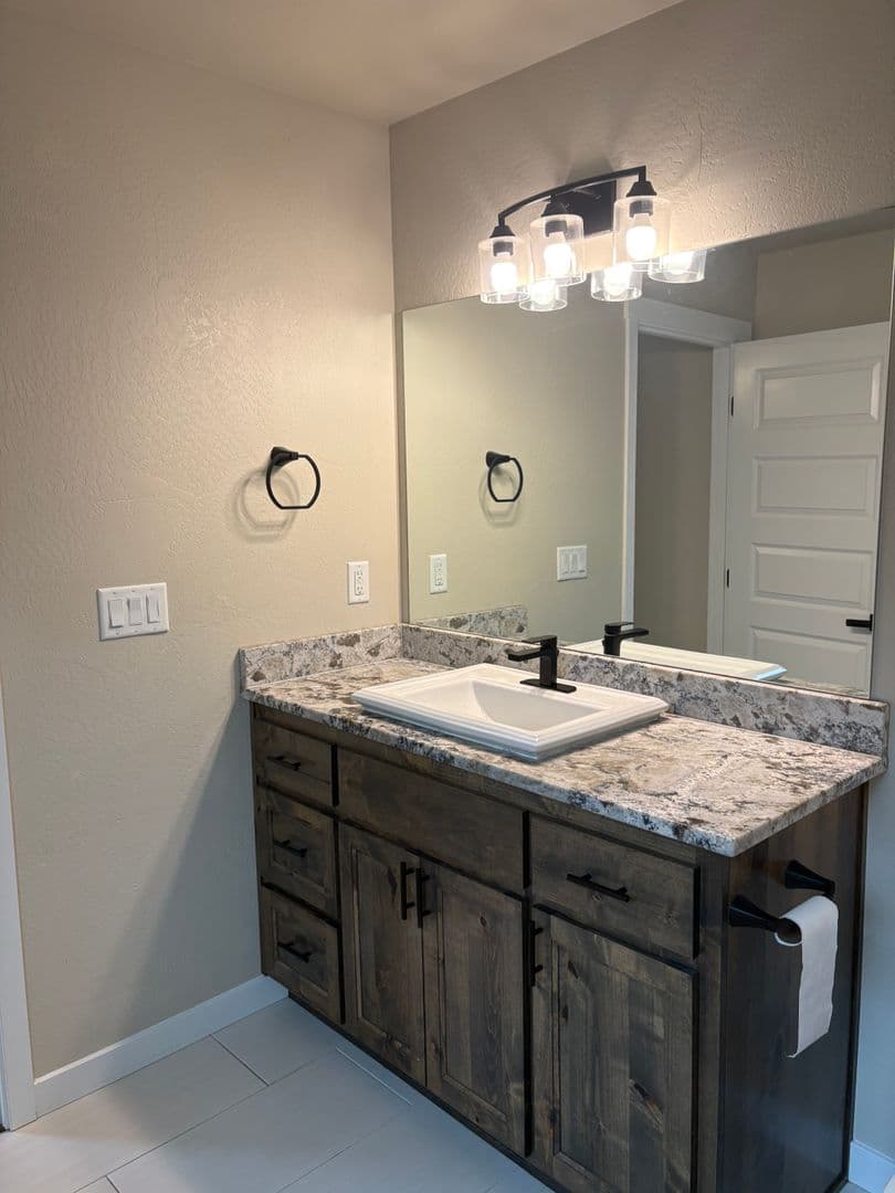 White City Apartment: 7857 28th St