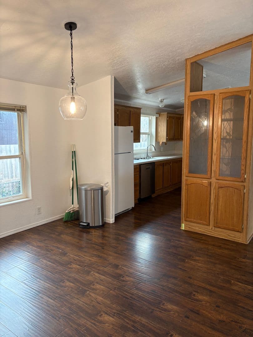 Butte Falls House: 251 Cedar St