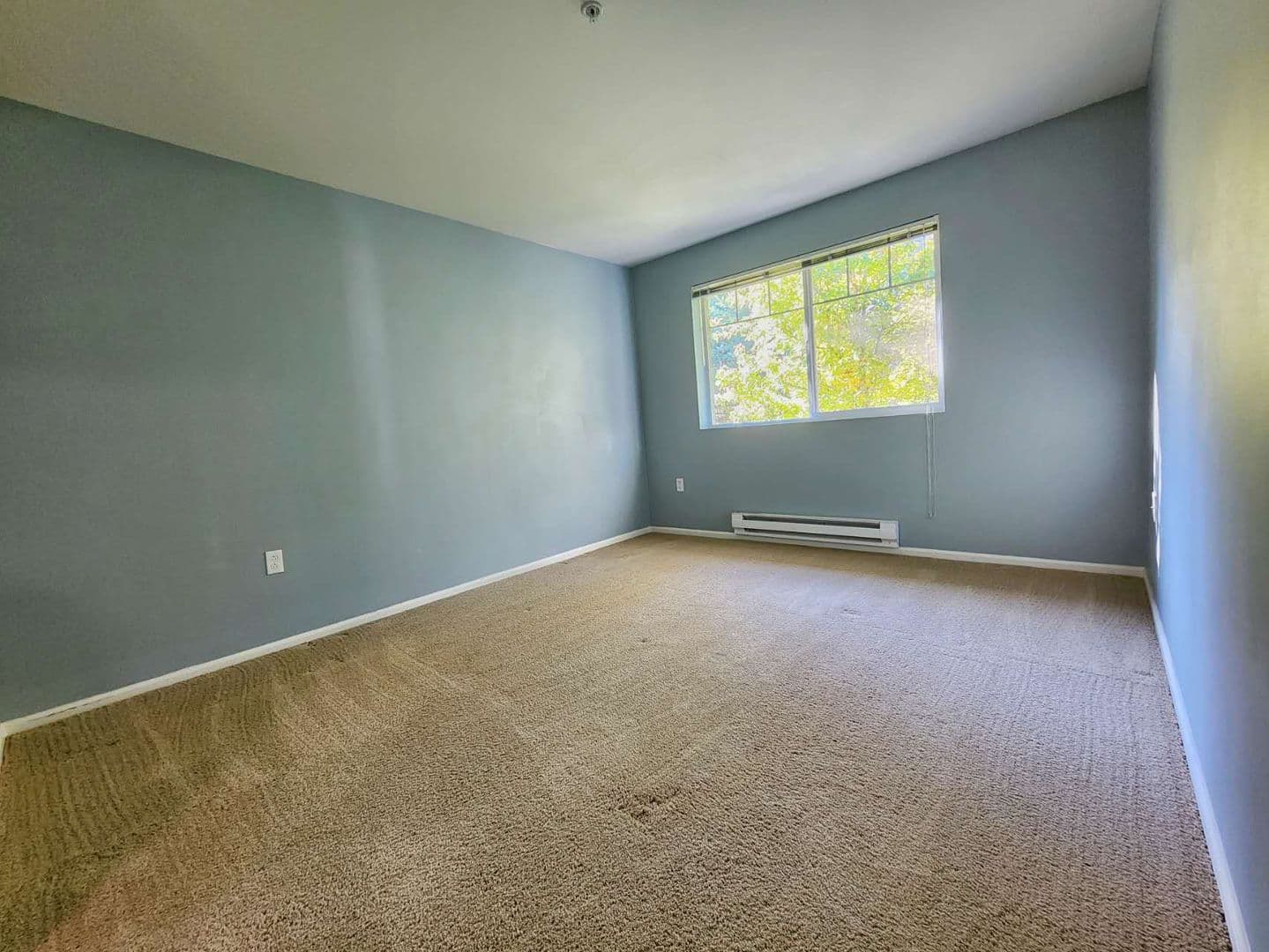 Seatac House: 21035 40th Pl S #K5