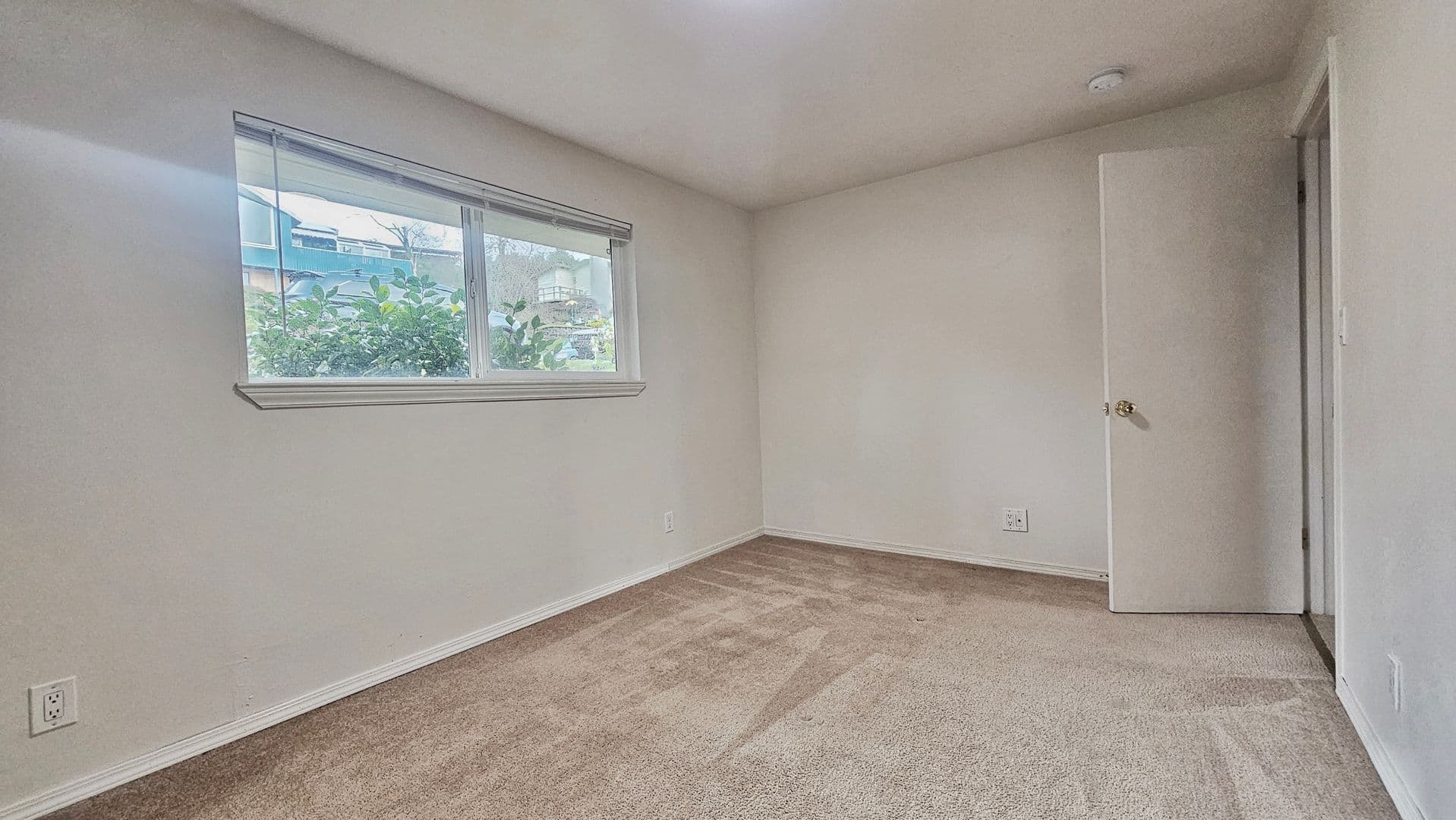 Seattle House: 7127 S 130th St