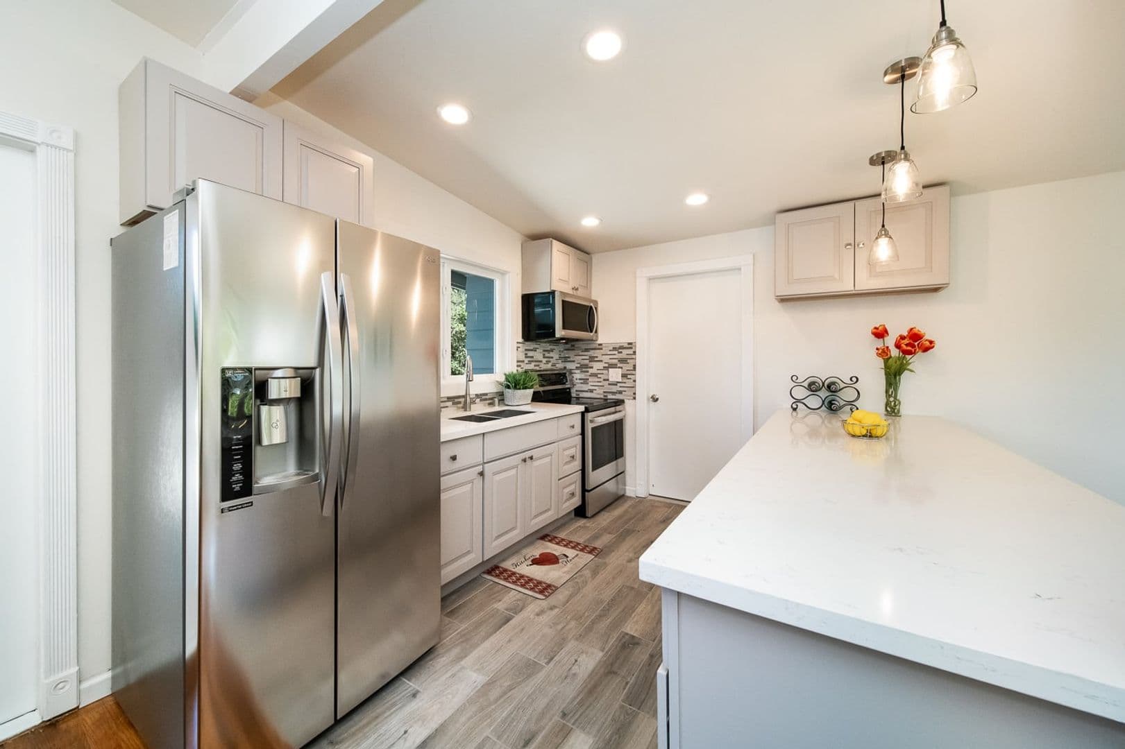 Bellevue House: 15618 NE 1st Pl