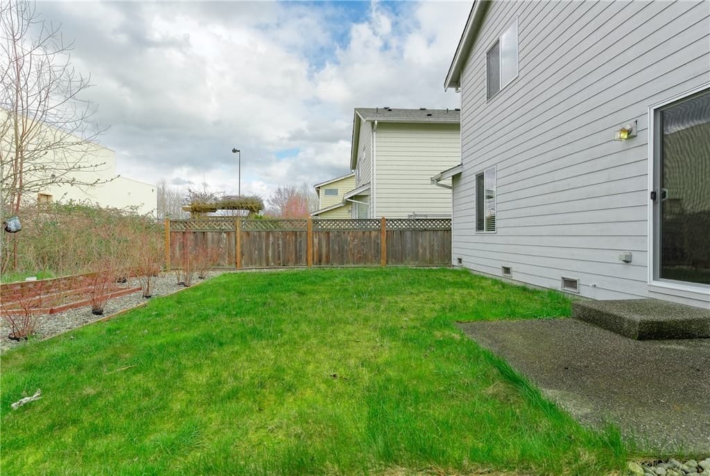 Mill Creek House: 3317 134th Pl SE