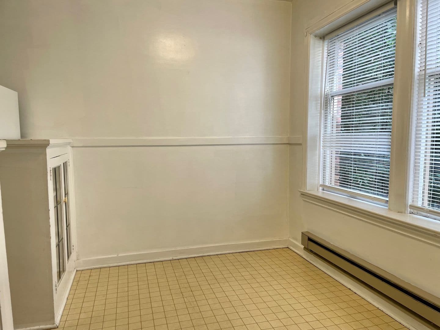 Seattle House: 4235 Brooklyn Ave NE #202