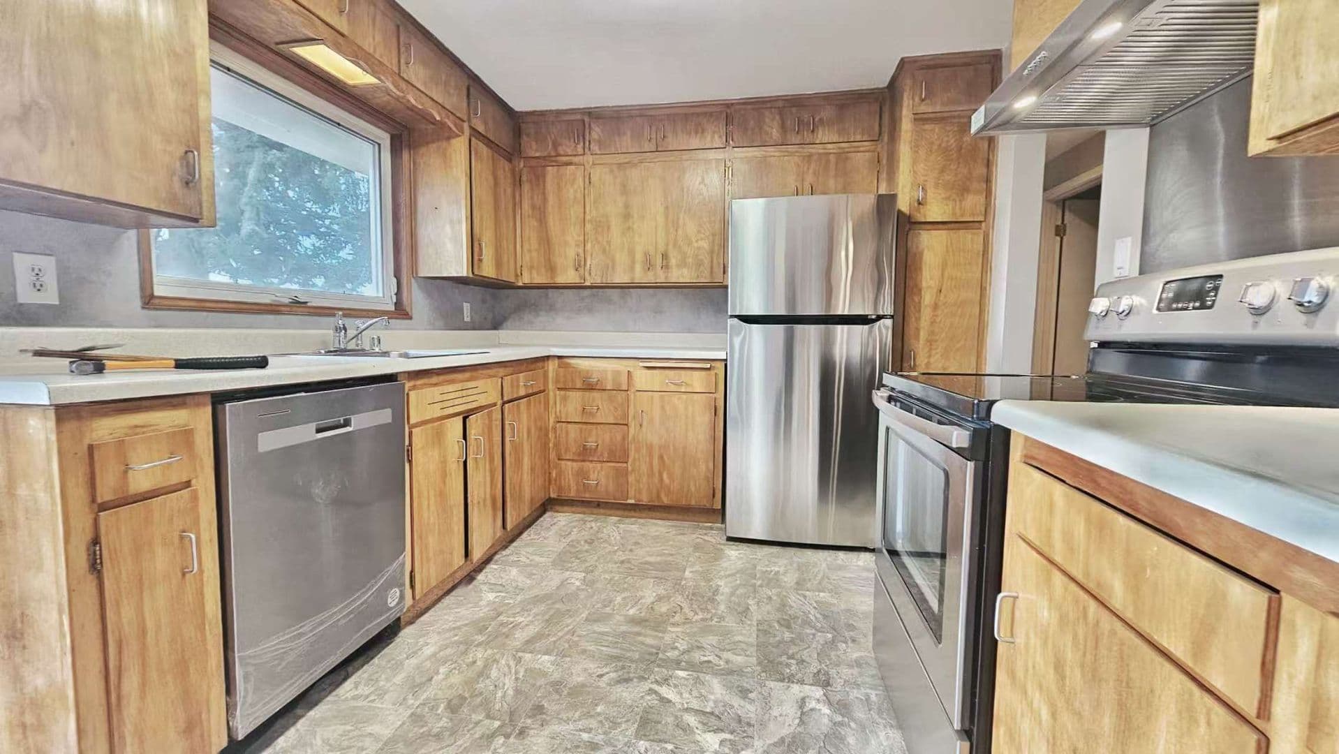 Seattle House: 7127 S 130th St