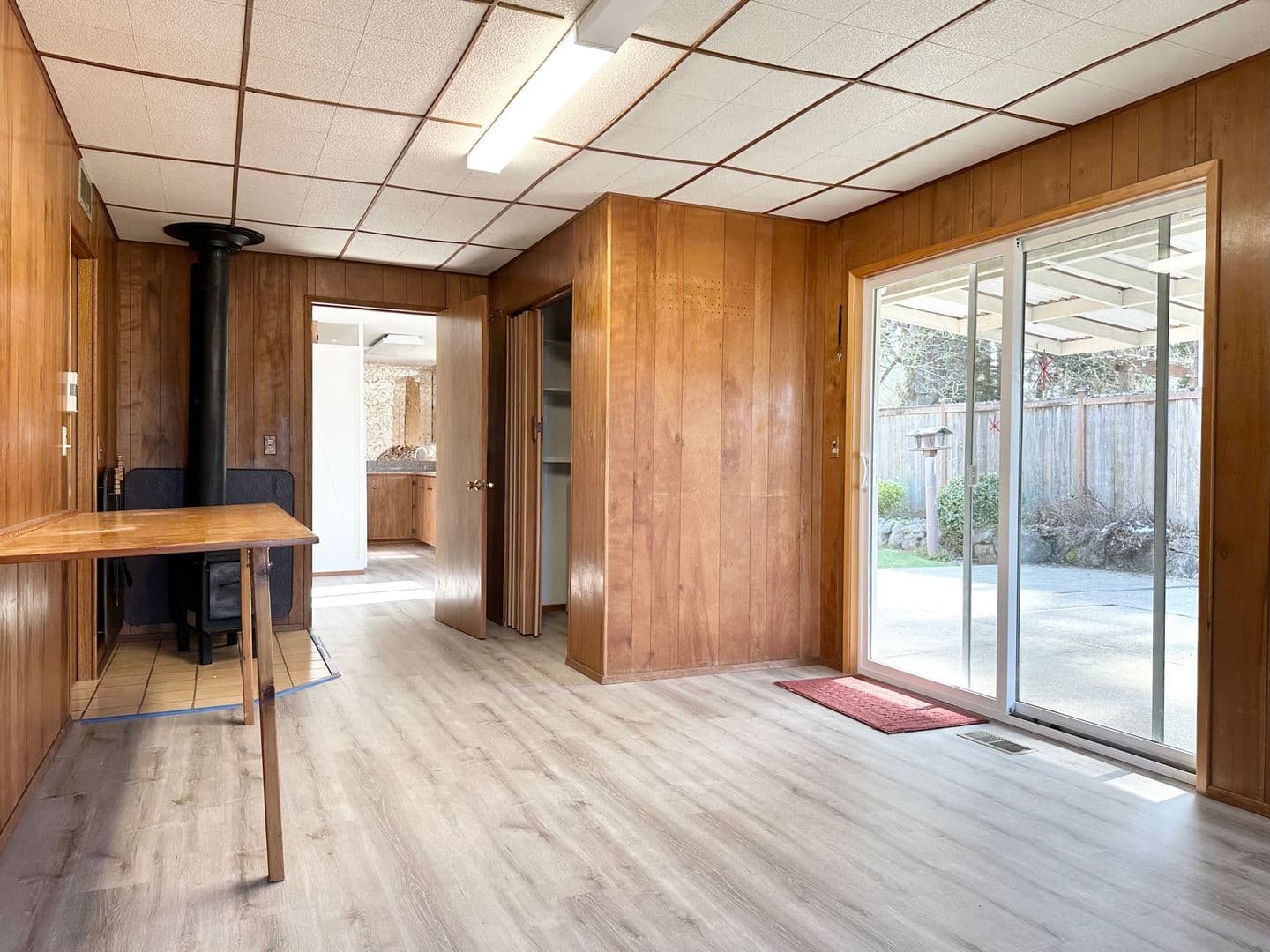 Newcastle House: 12505 SE 73rd Pl