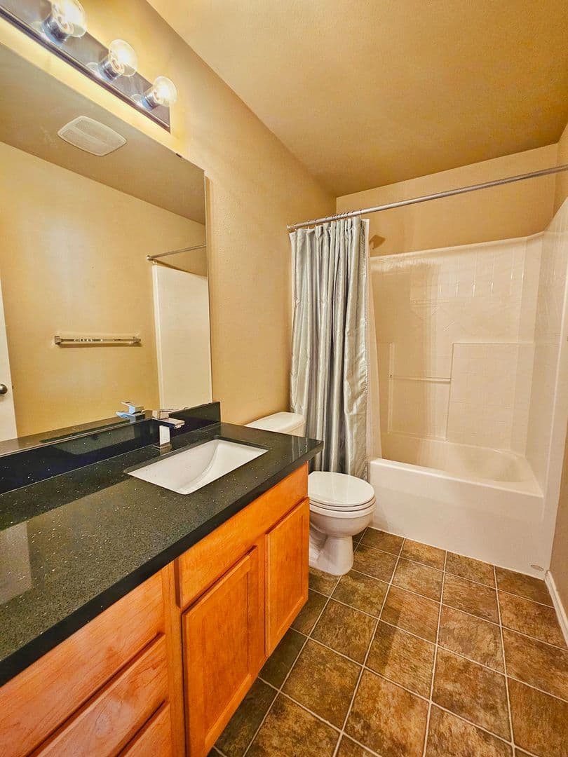 Auburn House: 6630 Francis Ave SE