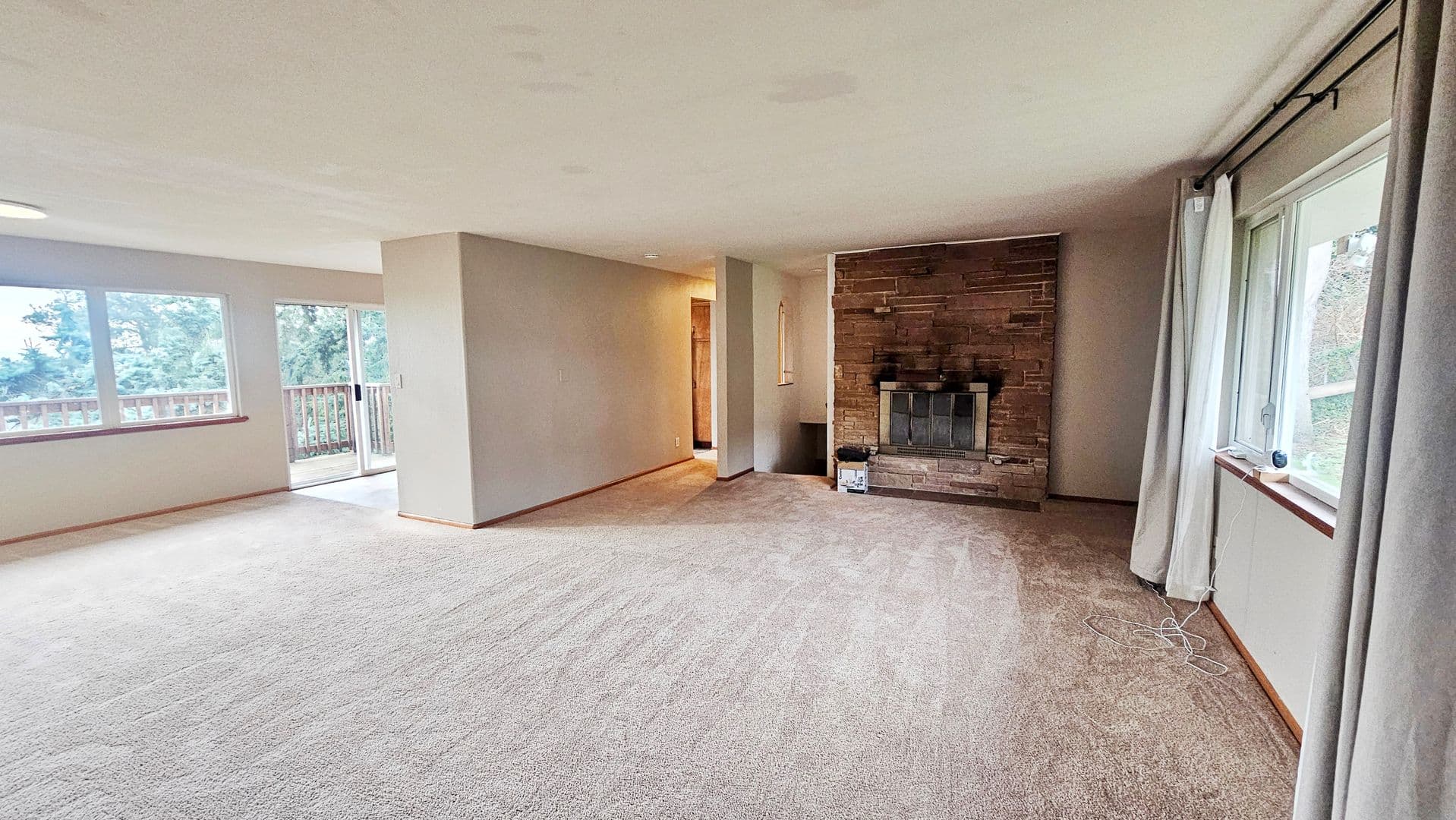 Seattle House: 7127 S 130th St