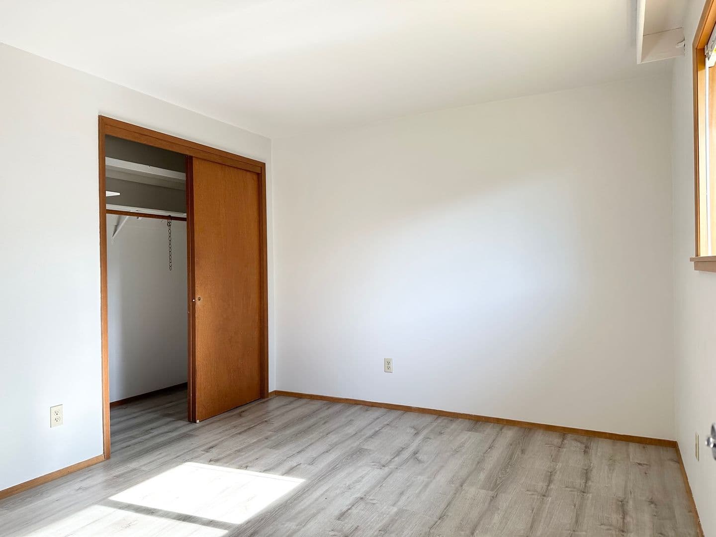 Newcastle House: 12505 SE 73rd Pl