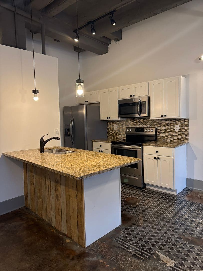 Hanover Apartment: 11 York Street