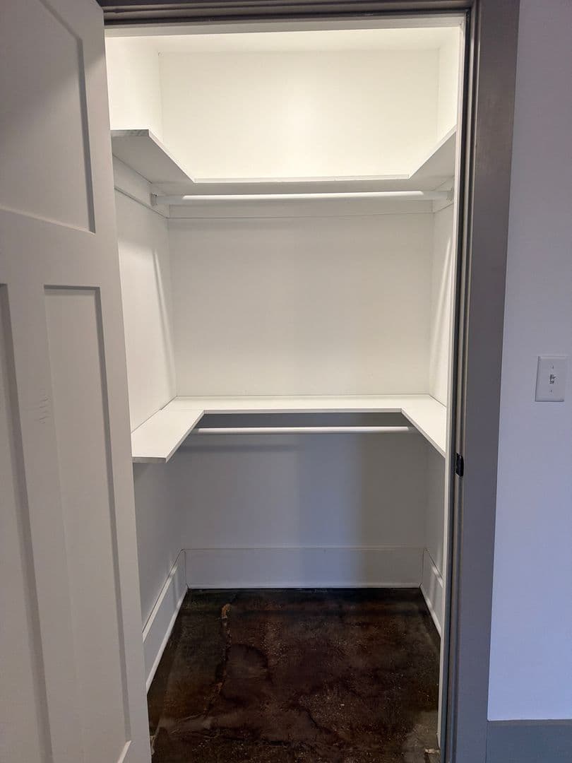 Hanover Apartment: 11 York Street