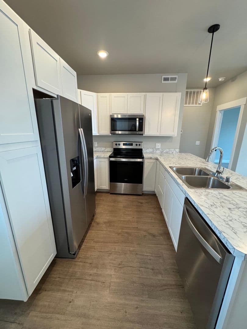 Billings Apartment: 6147 Elysian Road