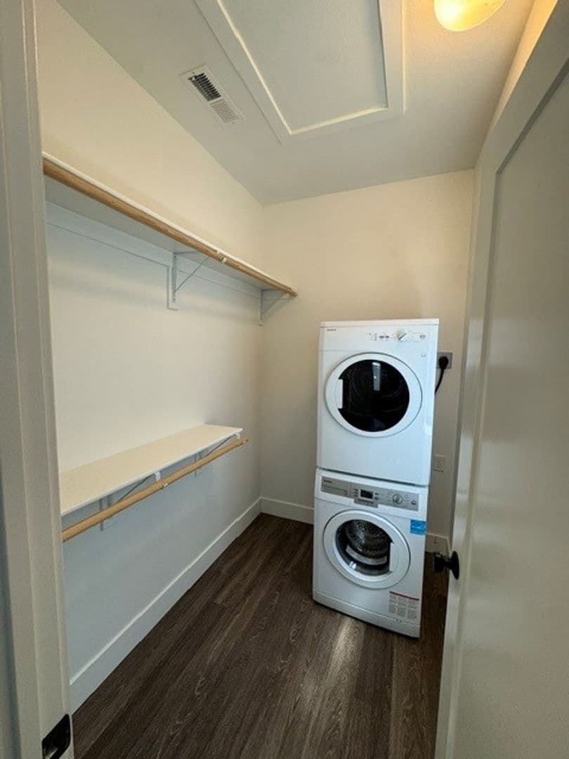 Billings Apartment: Mullowney Lane & River Edge Road