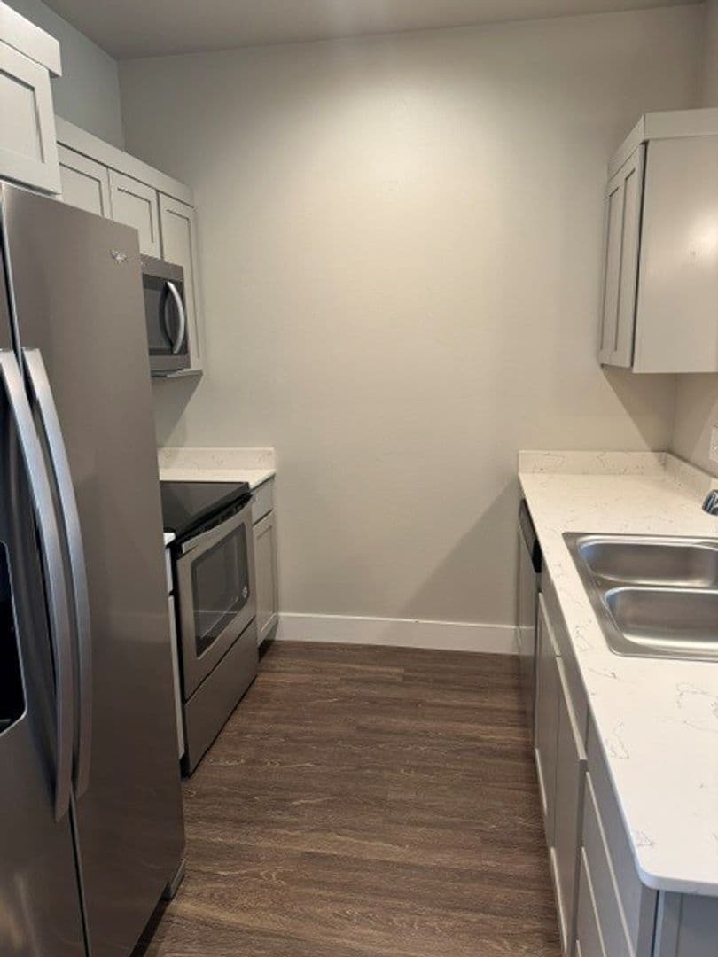 Billings Apartment: Mullowney Lane & River Edge Road
