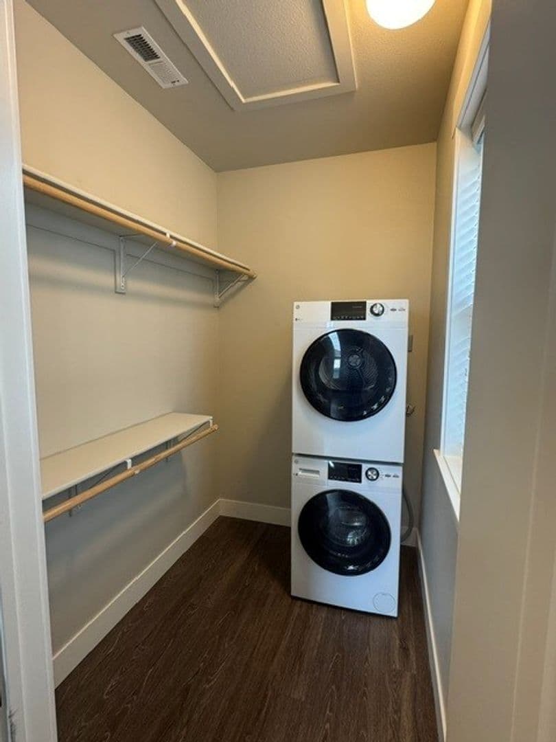 Billings Apartment: Mullowney Lane & River Edge Road