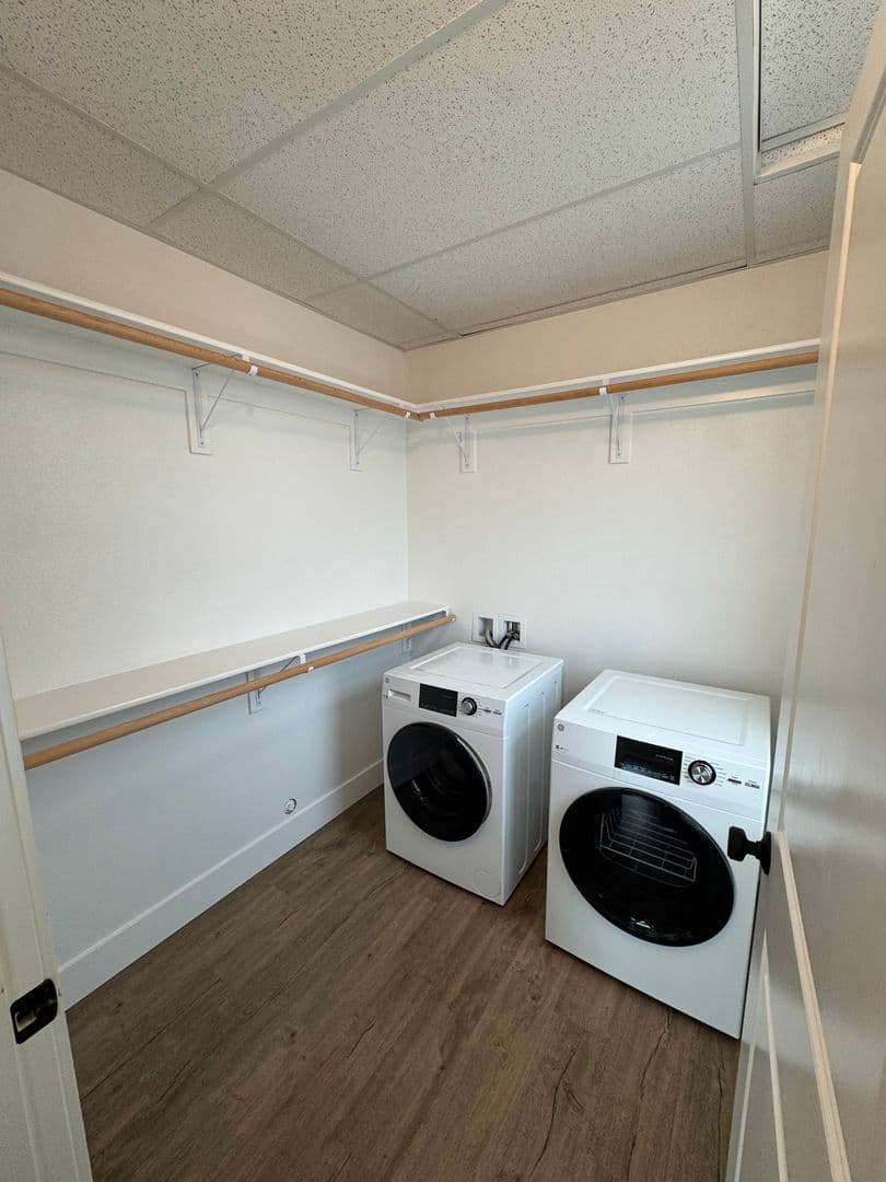 Billings Apartment: 6147 Elysian Road