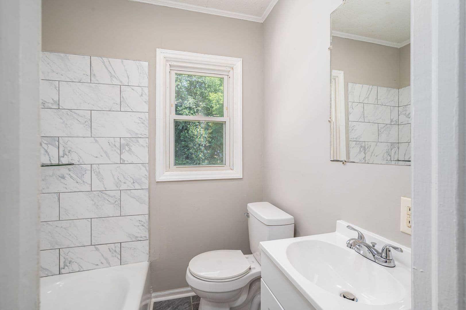 Belmont House: 913 Edgemont Avenue