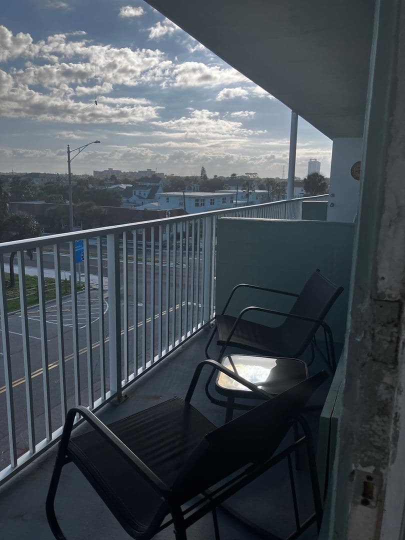 Daytona Beach Condo: 800 N Atlantic Ave