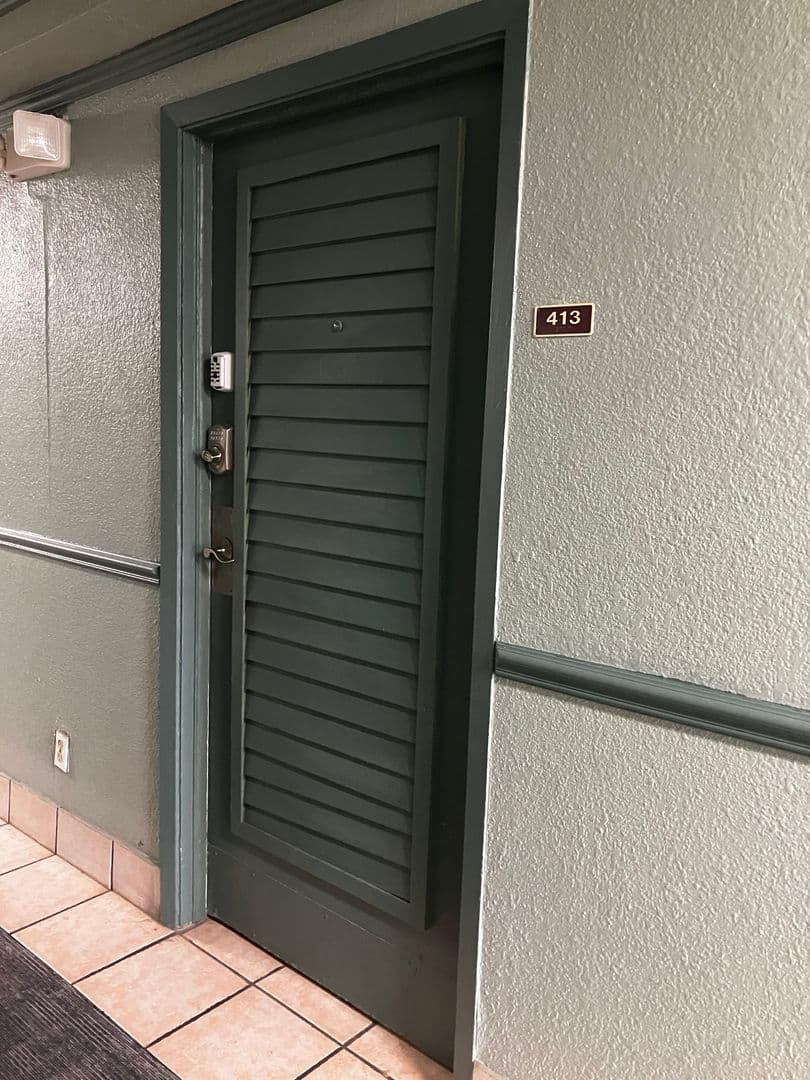 Daytona Beach Condo: 800 N Atlantic Ave