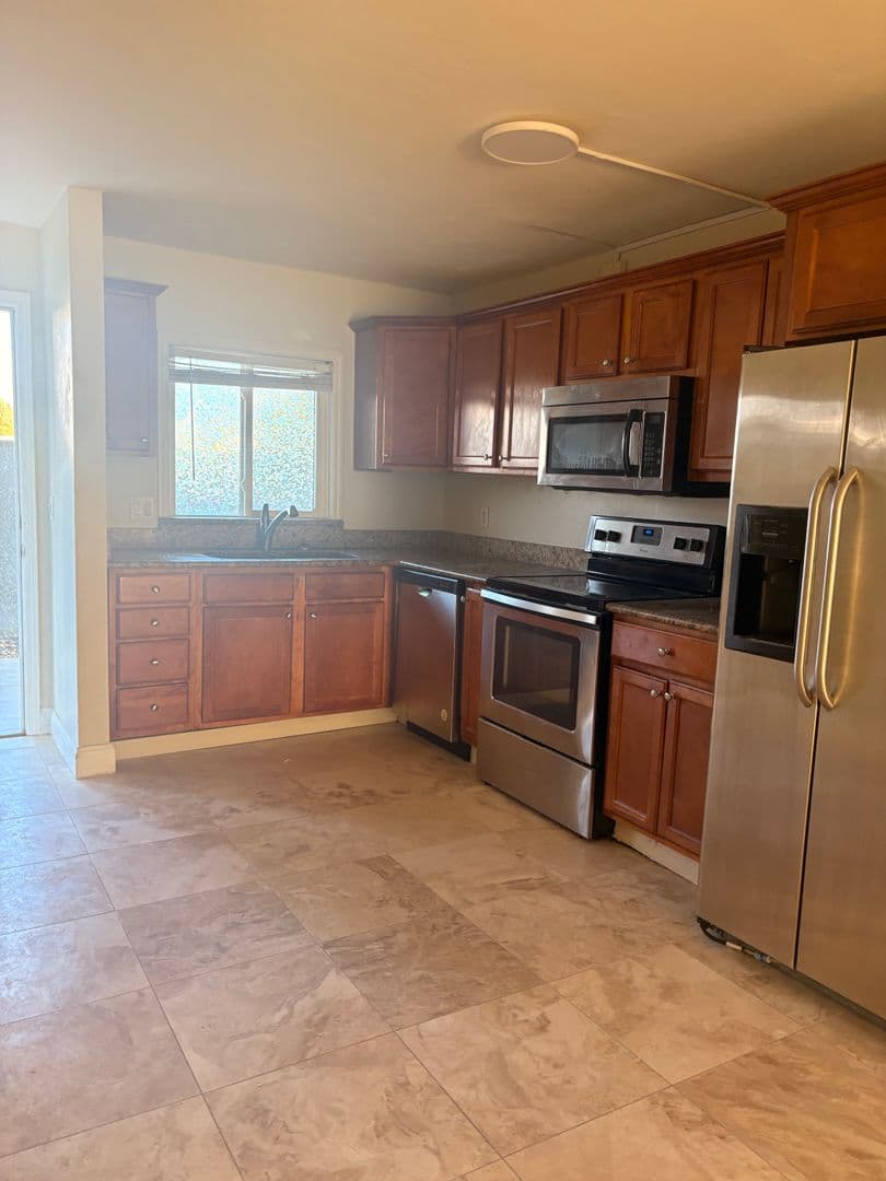 Daytona Beach Apartment: 1901 N Atlantic Ave