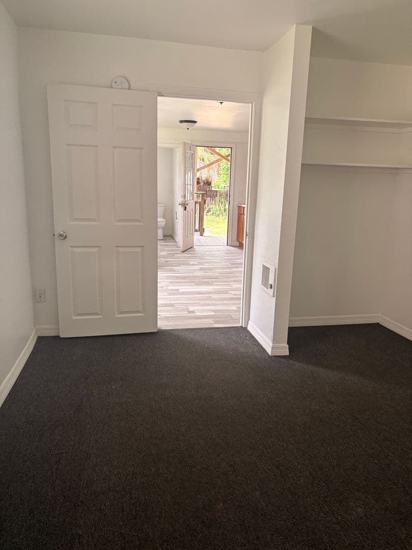 Daytona Beach Apartment: 322 Bellevue Ave