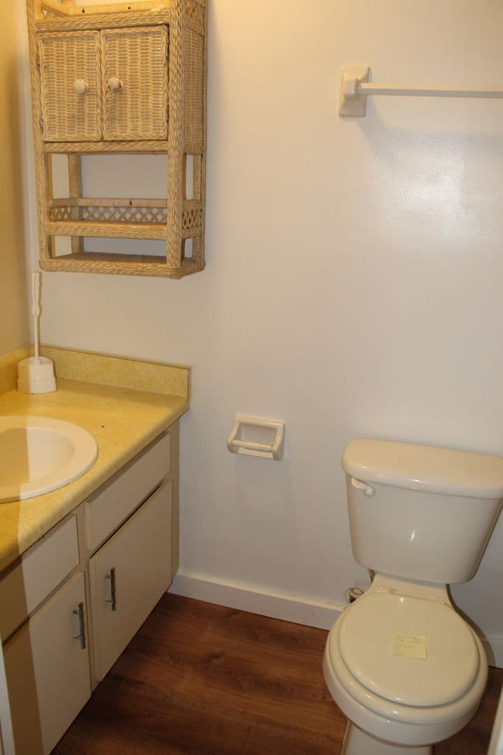Holly Hill House: 1620 Espanola Ave.