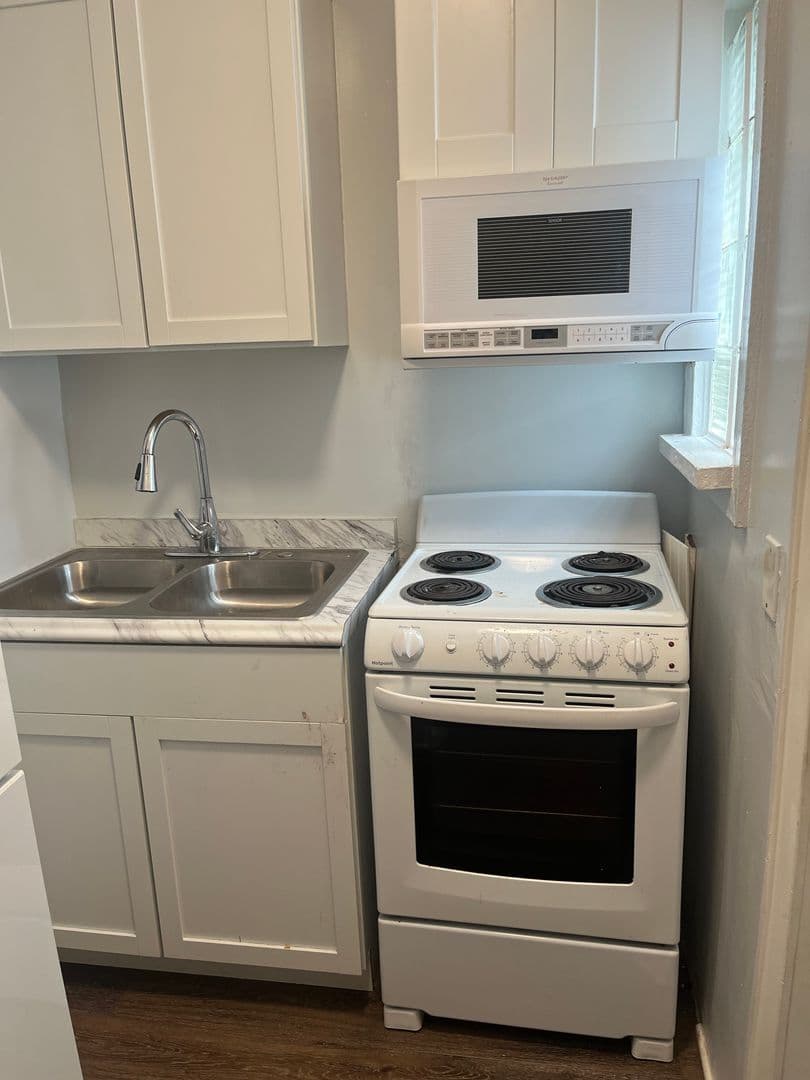 Daytona Beach Condo: 1127A S Ridgewood Ave