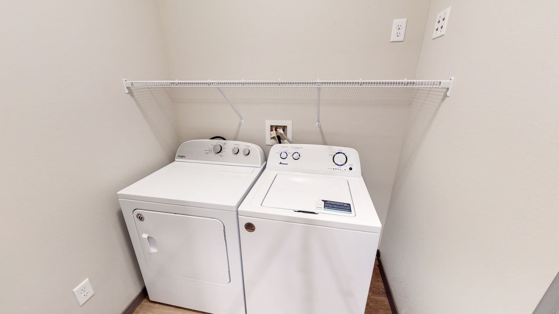 Fort Dodge Apartment: 2905 Dodger Dr.