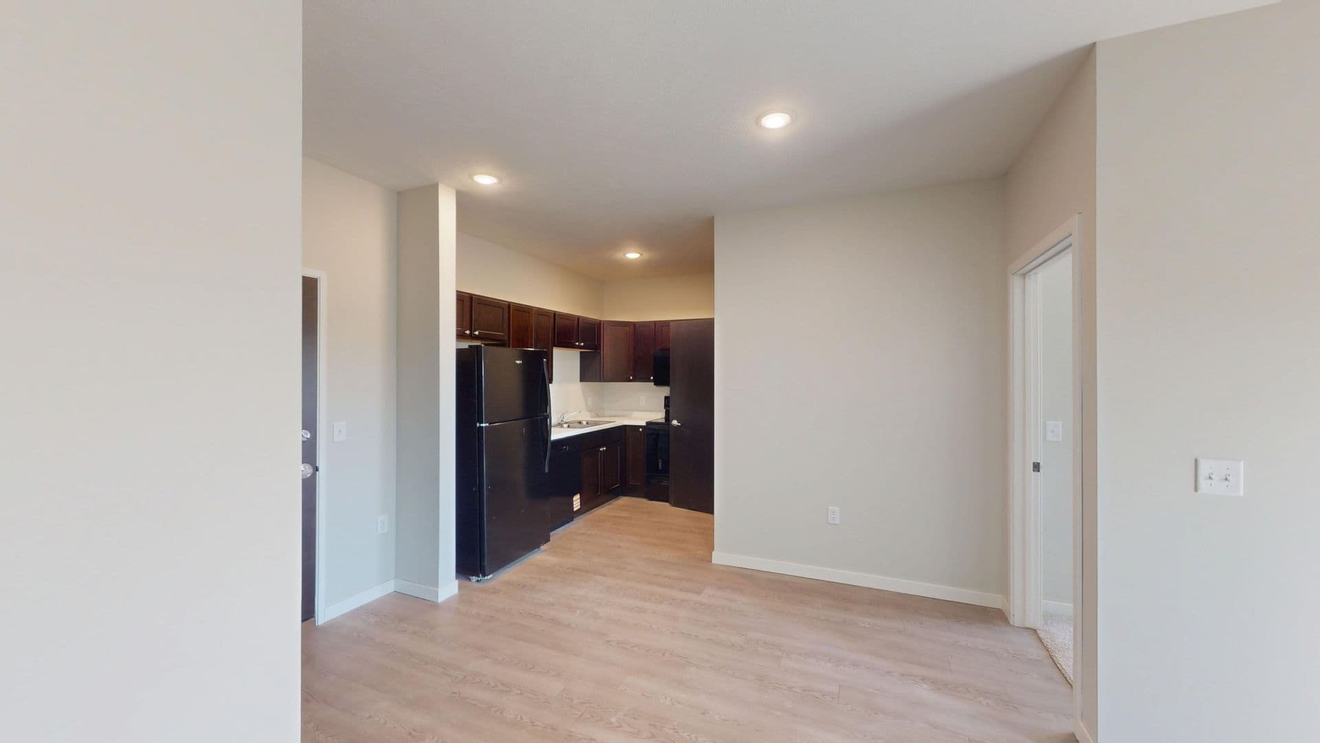 Cherokee Apartment: 942 Riverview Drive