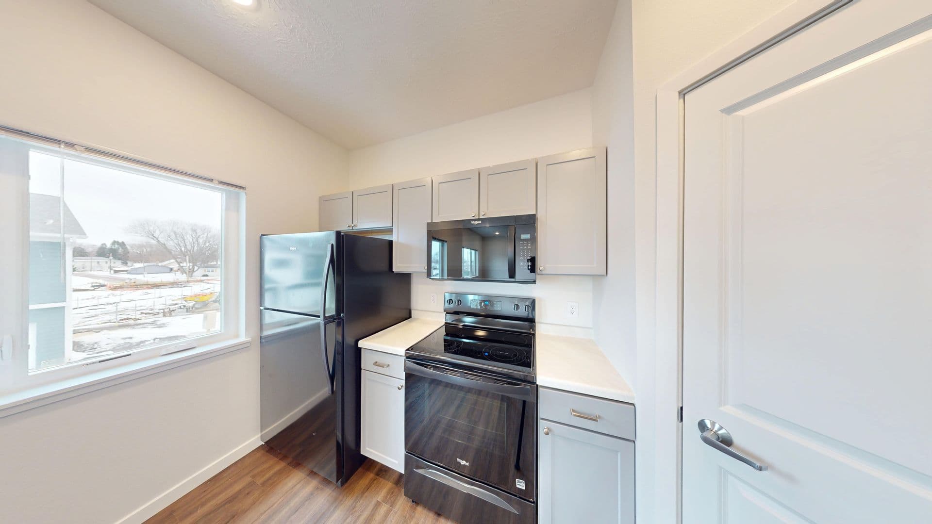 Le Mars Apartment: 427 4th Street NW