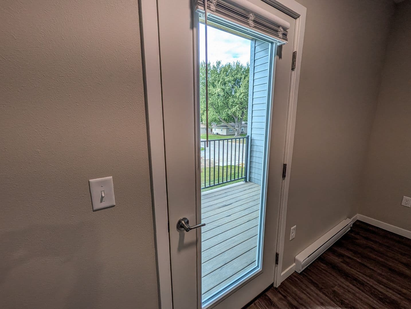 Spencer Apartment: 410 8th Street SE