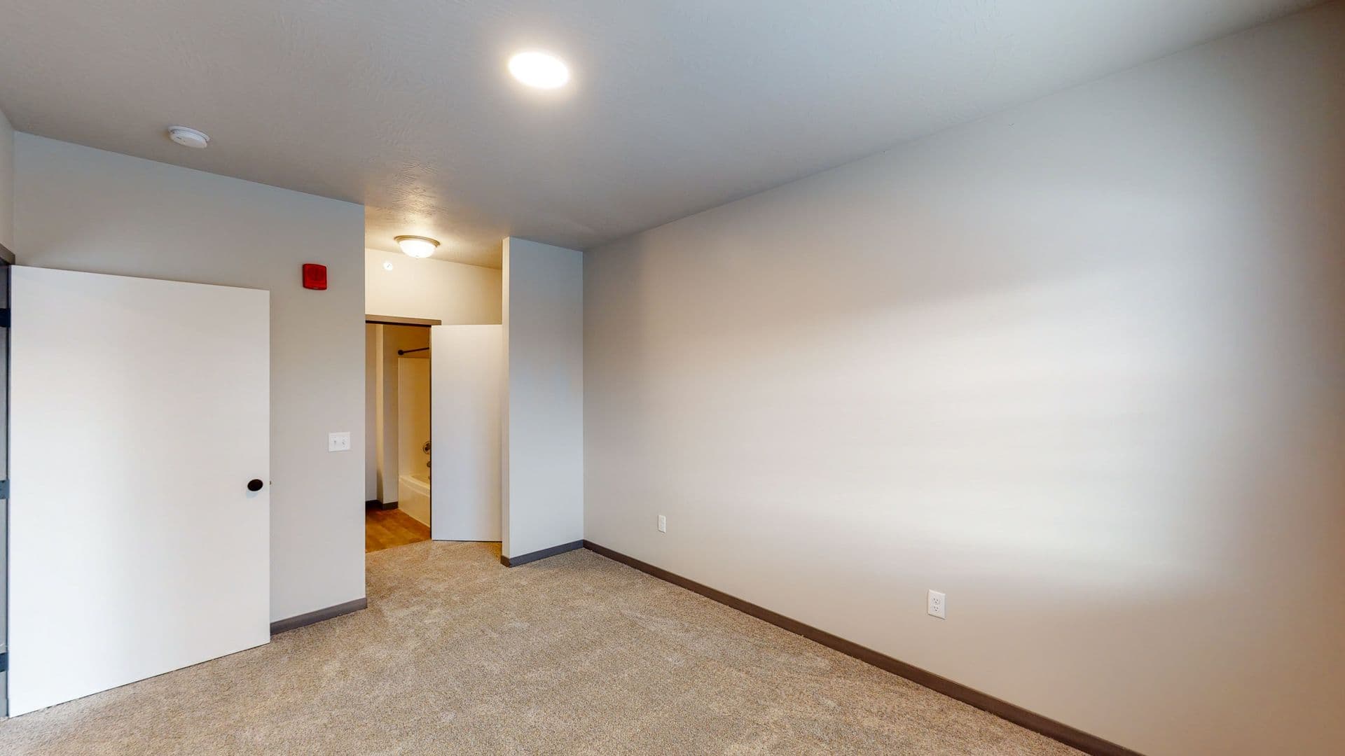 Fort Dodge Apartment: 2905 Dodger Dr.