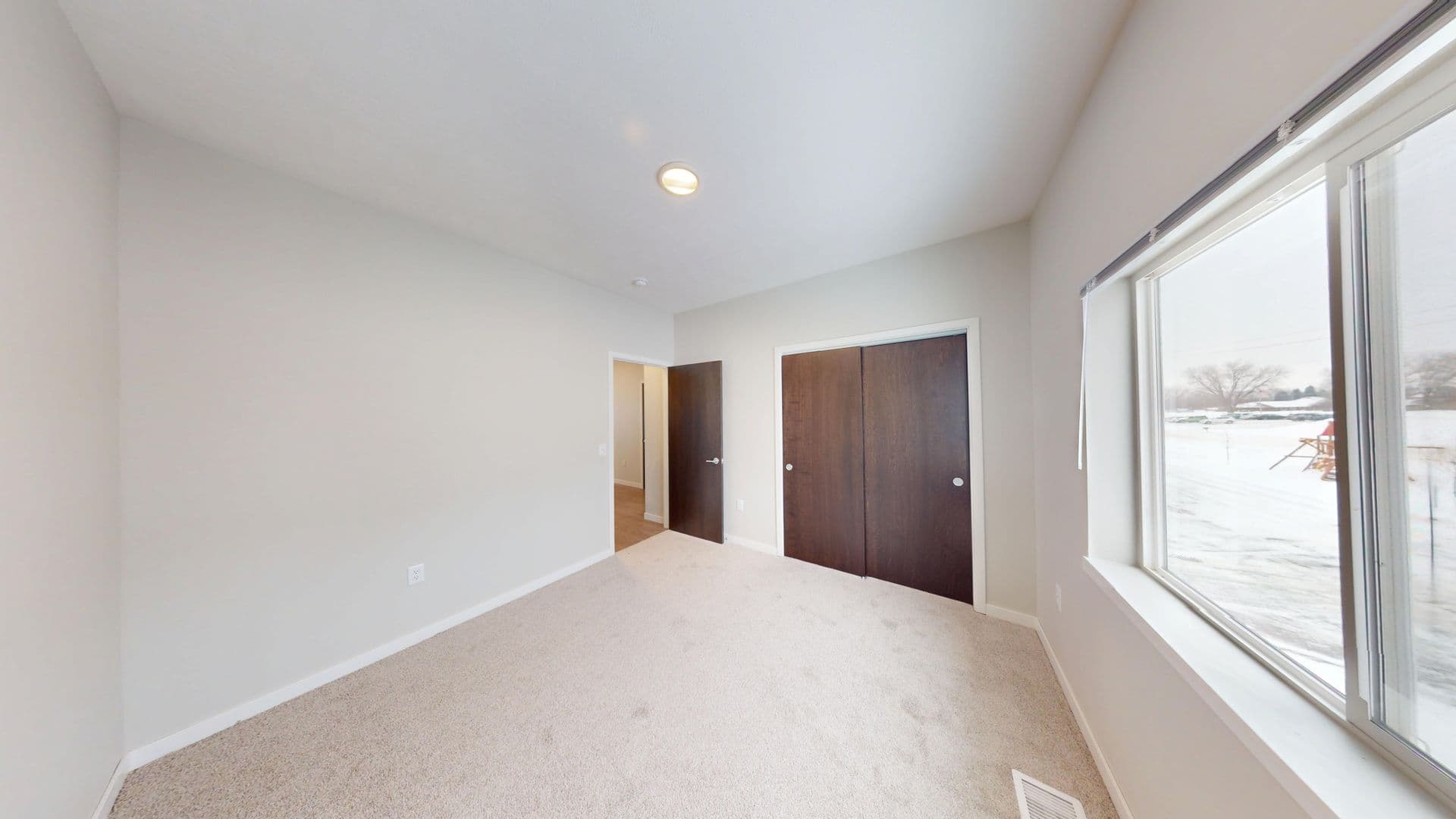 Cherokee Apartment: 942 Riverview Drive