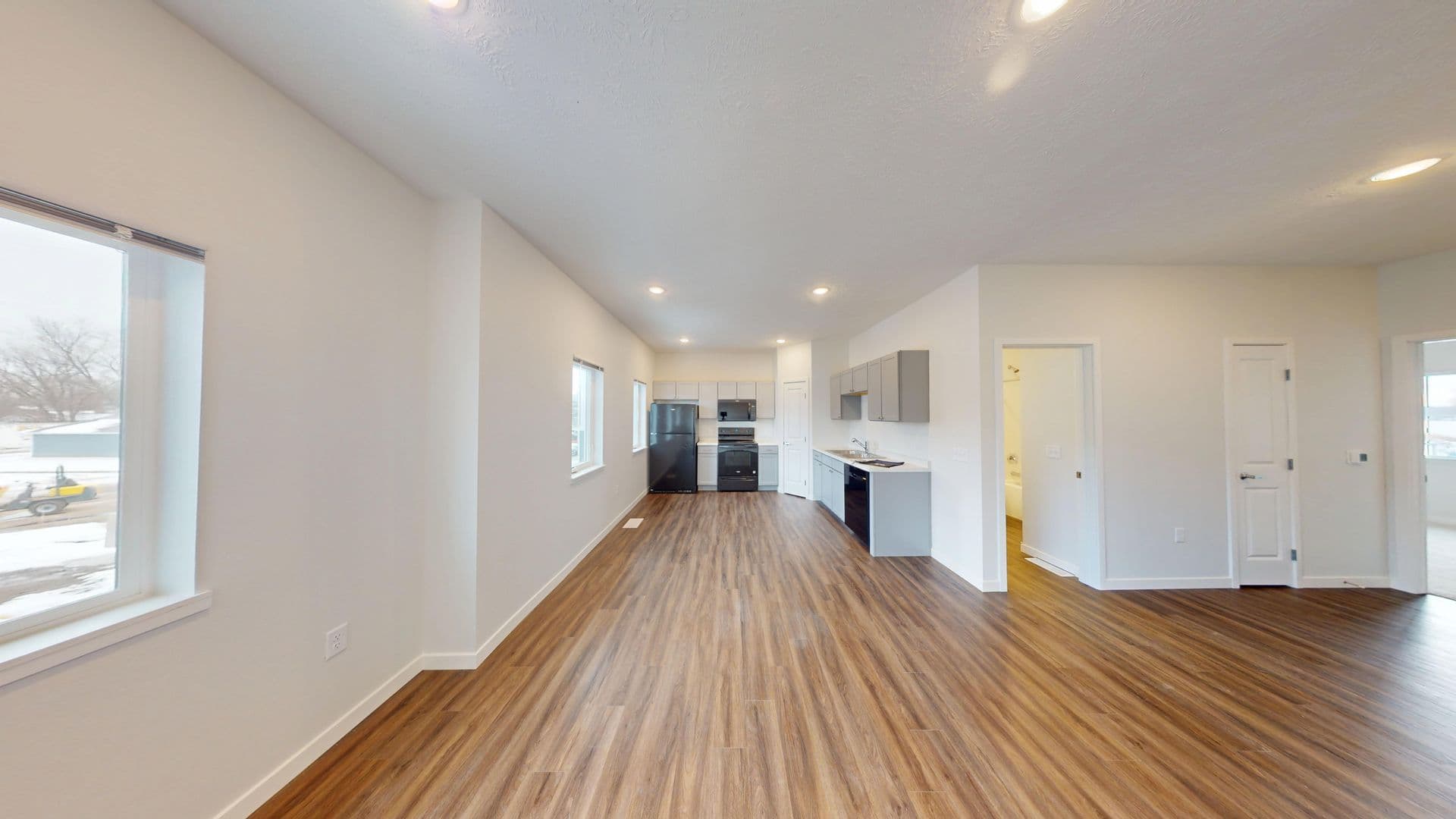 Le Mars Apartment: 427 4th Street NW