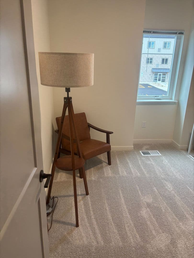 Spirit Lake Apartment: 2125 Royal Ave