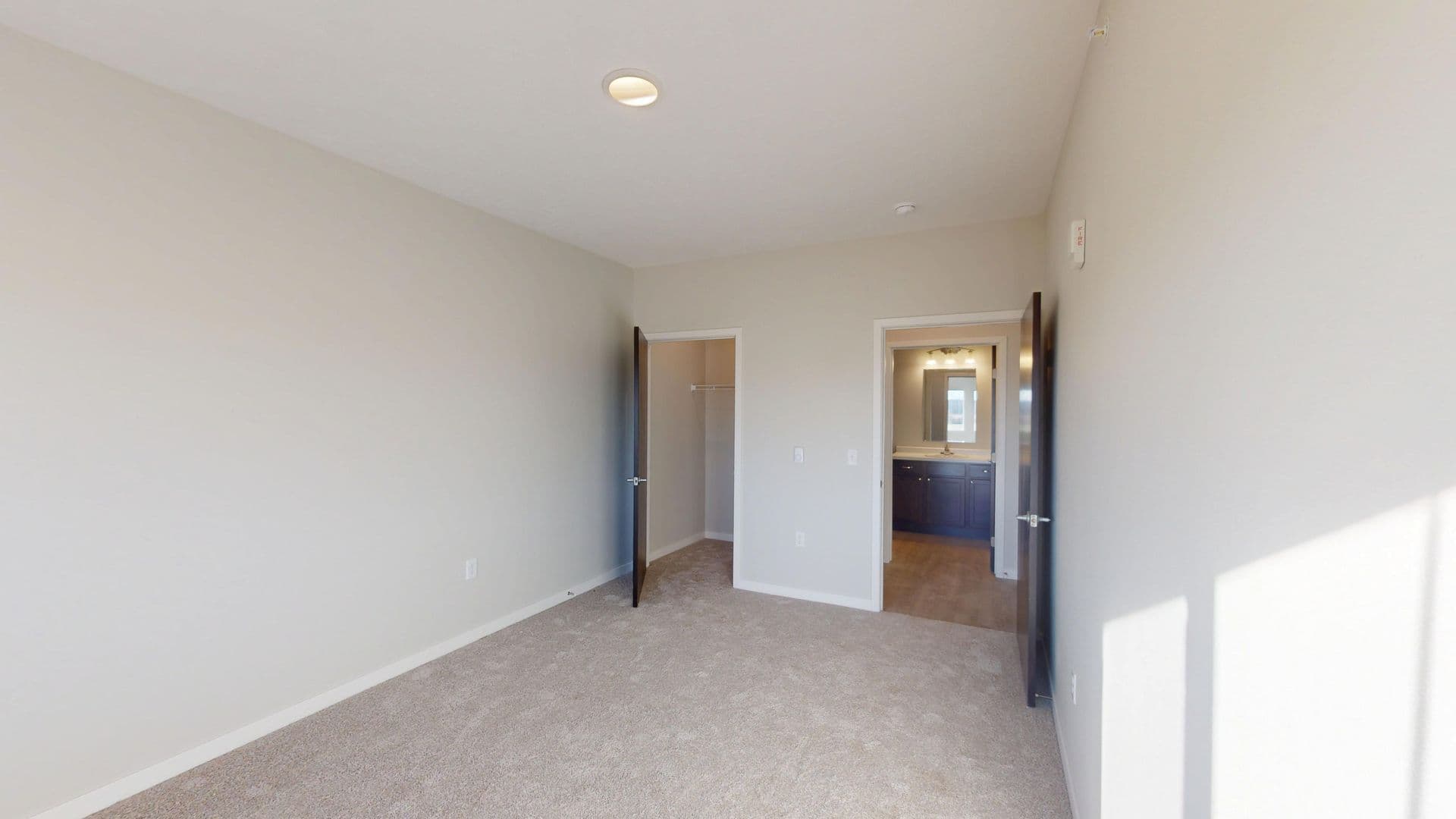 Cherokee Apartment: 942 Riverview Drive