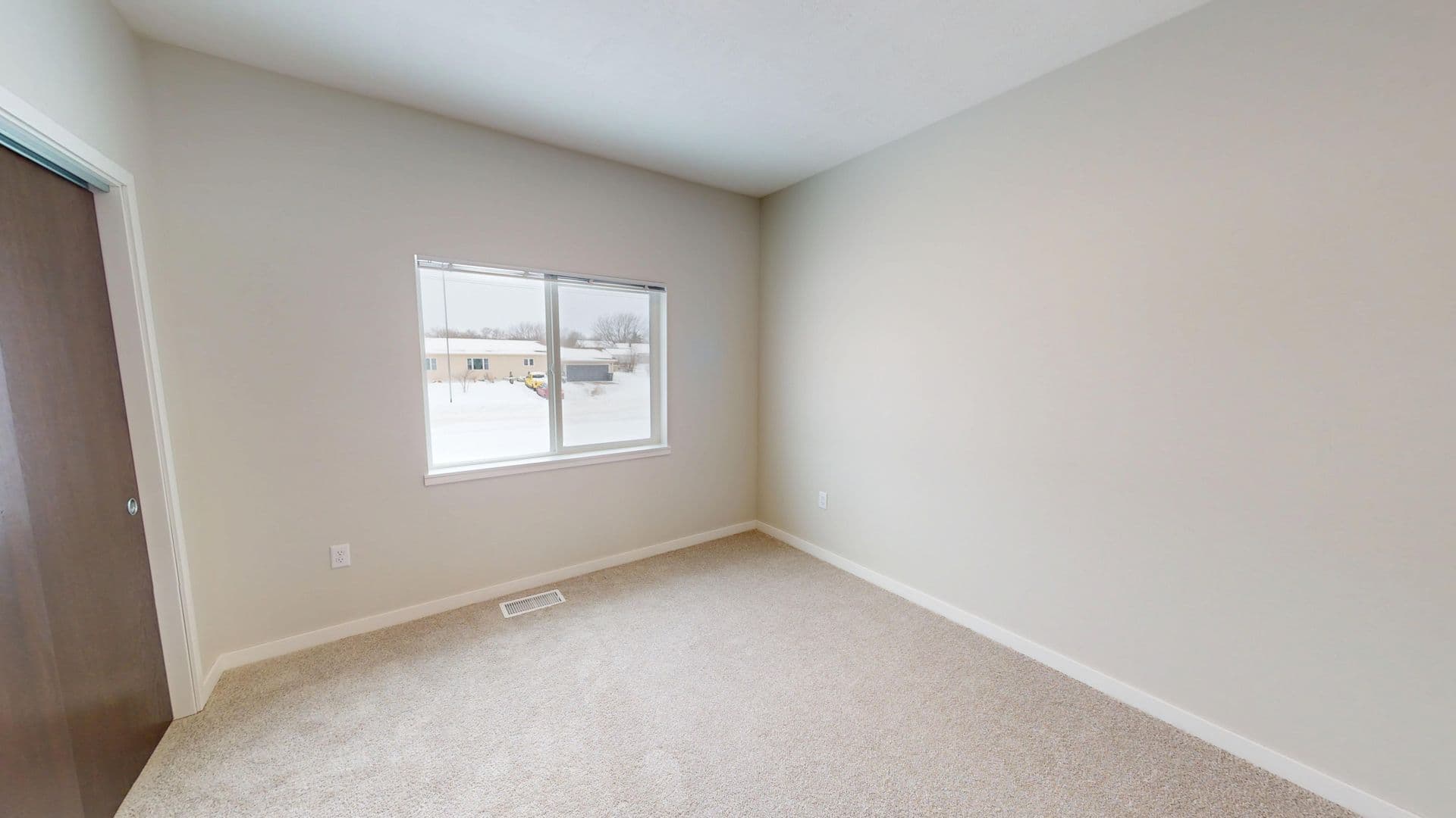 Cherokee Apartment: 942 Riverview Drive