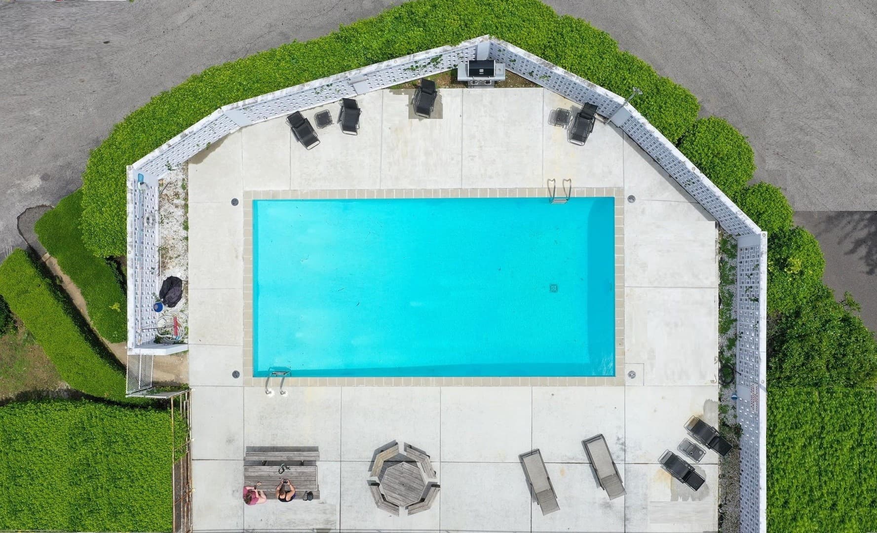 Memphis Apartment: 775 Melrose Street