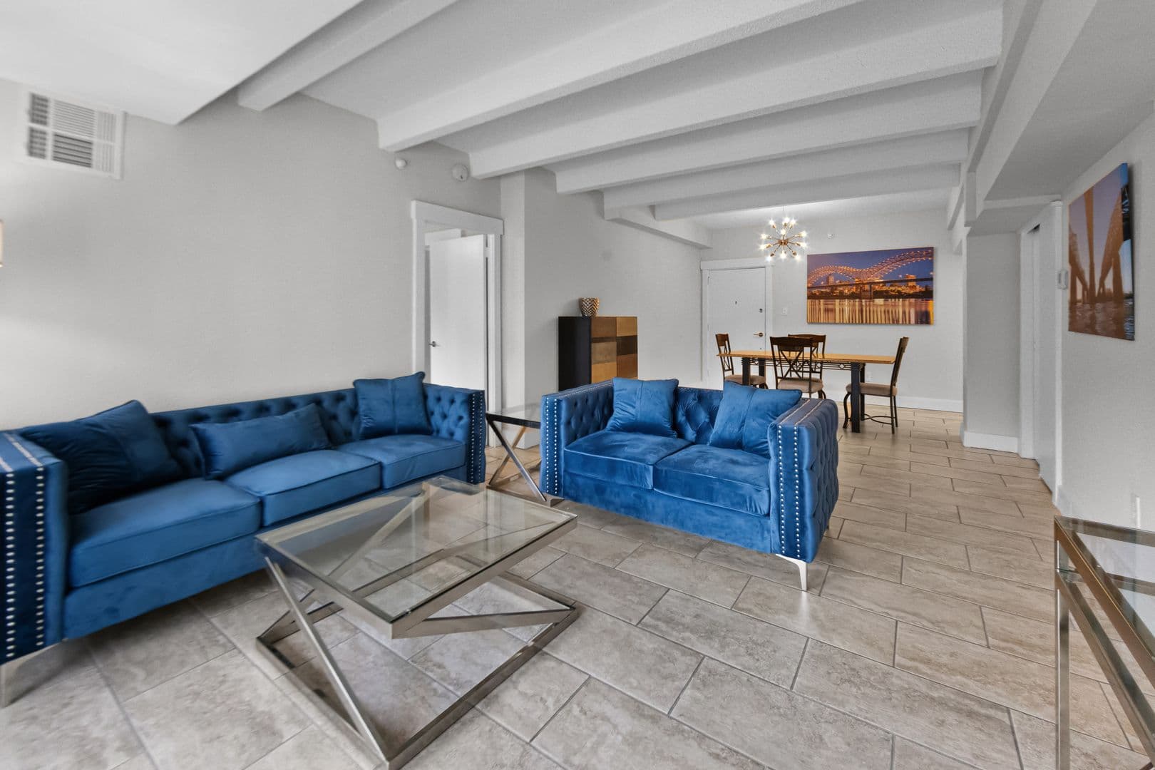Memphis Apartment: 775 Melrose Street
