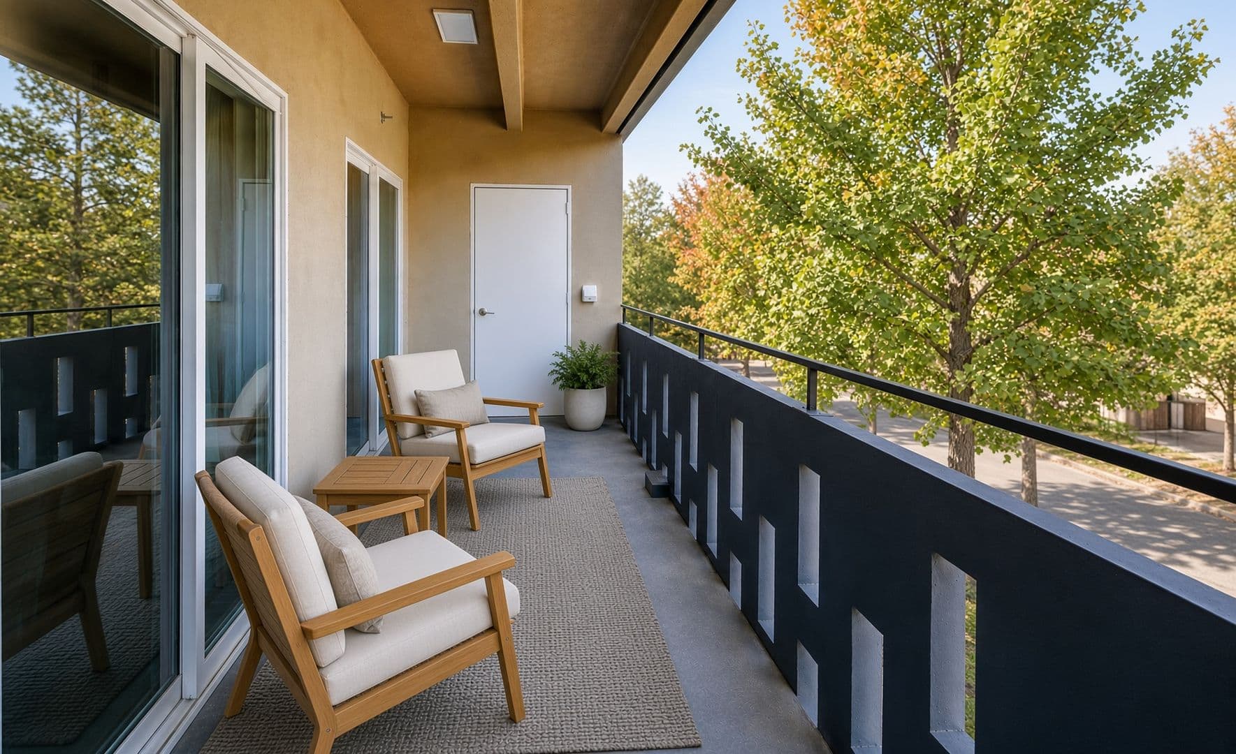 Memphis Apartment: 775 Melrose Street