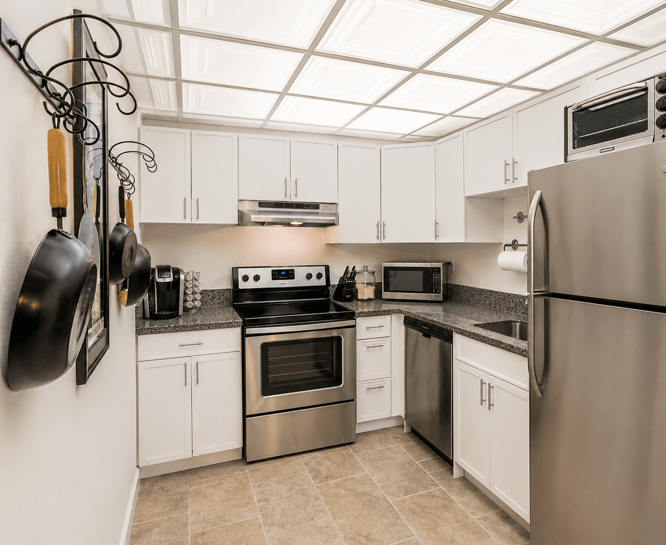 Memphis Apartment: 775 Melrose Street