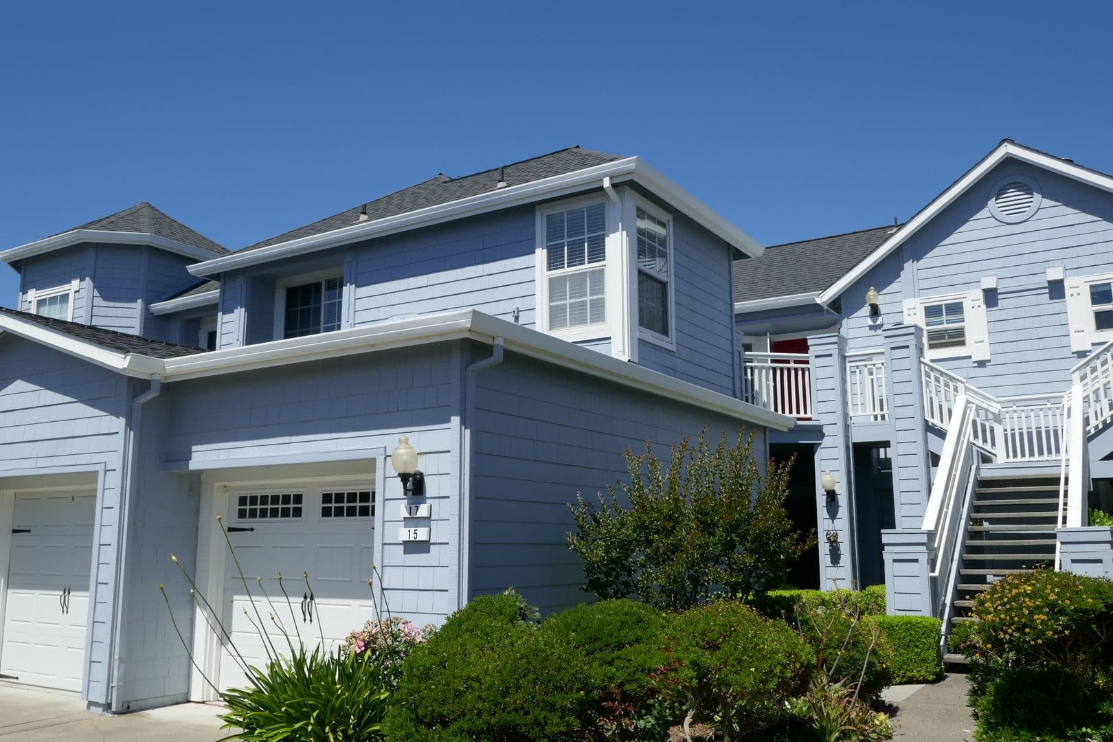 San Rafael Condo: 17 Mariners Circle