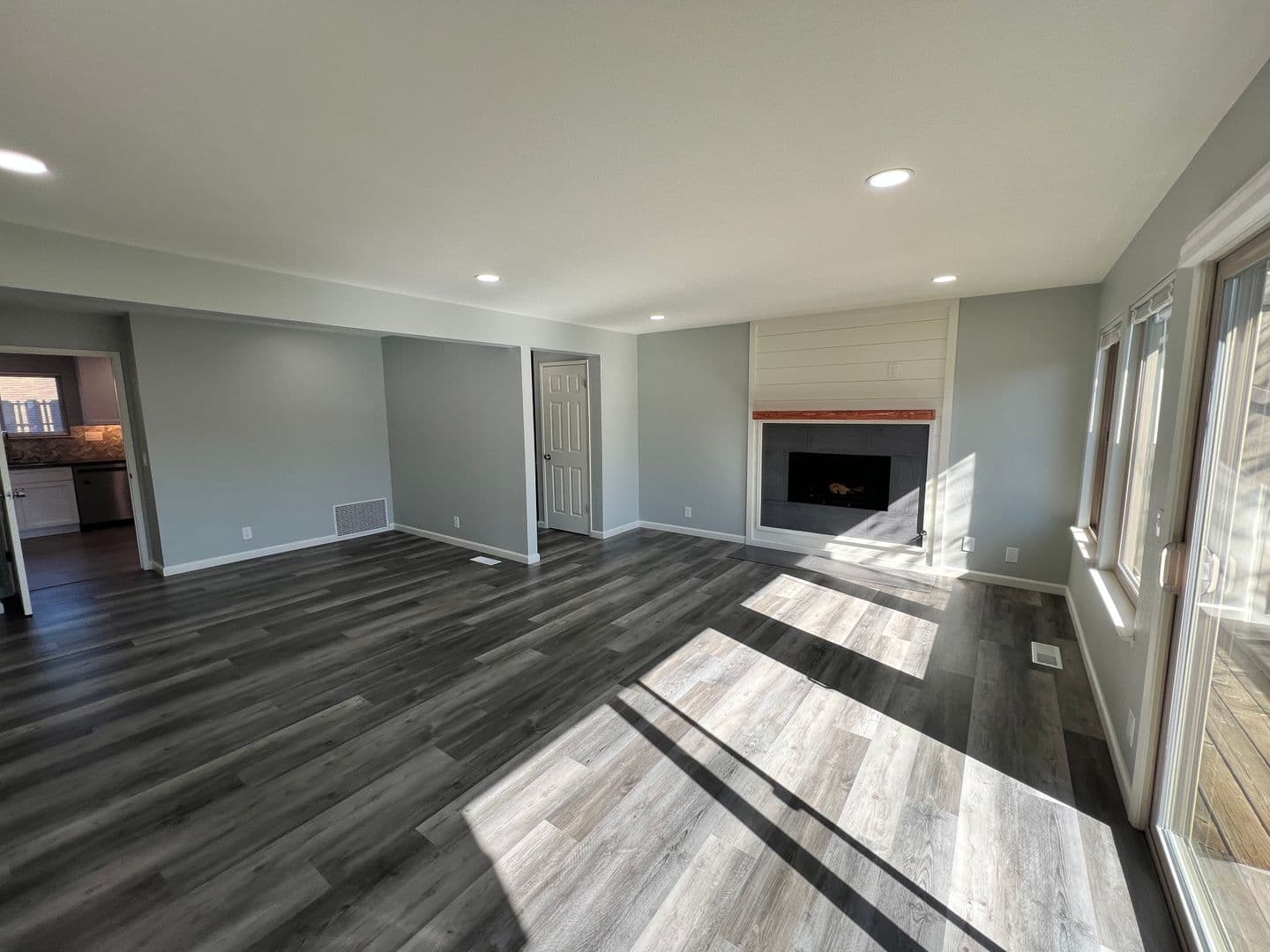 Novato Townhome: 17 Columbine Ln