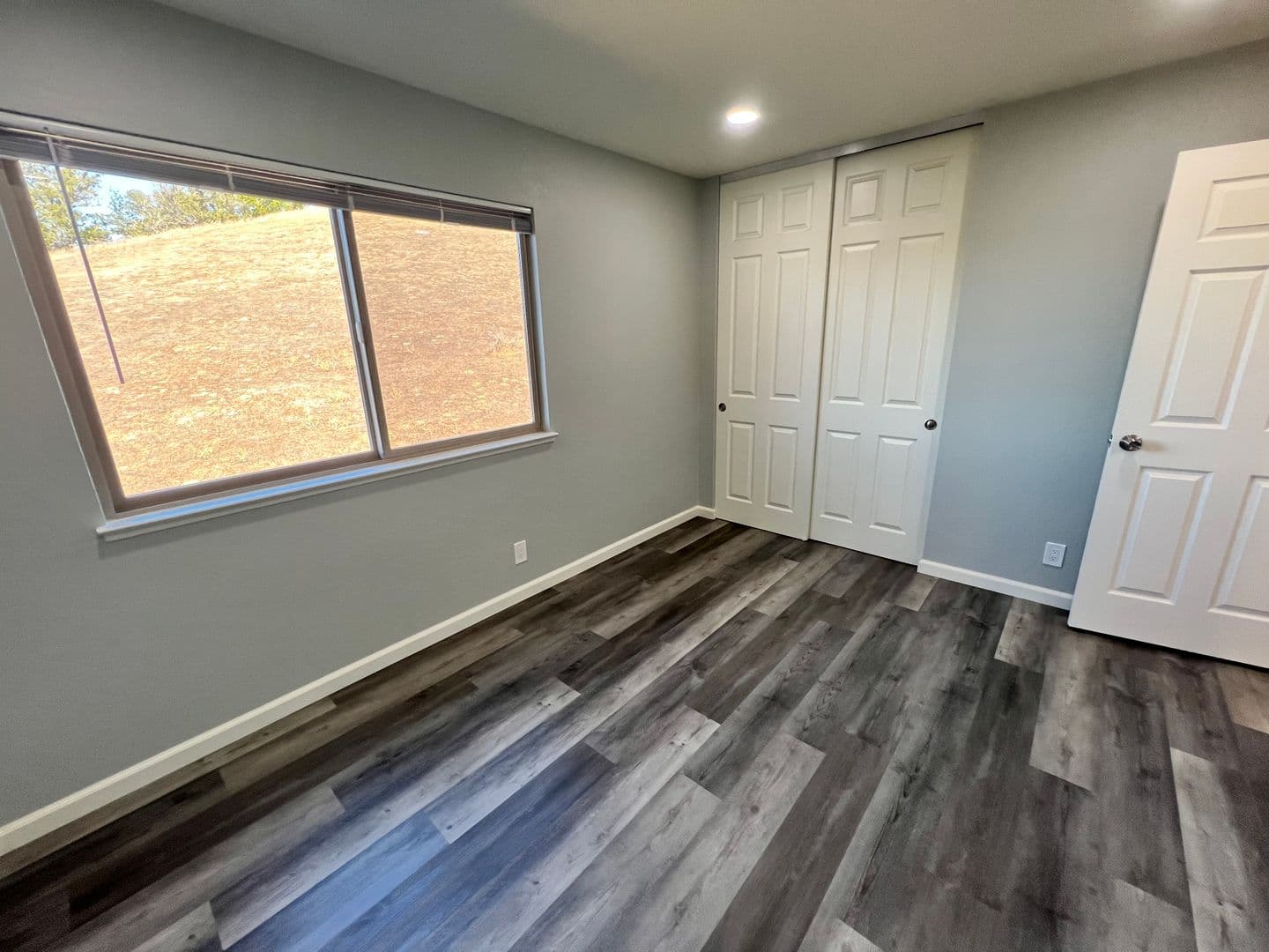 Novato Townhome: 17 Columbine Ln