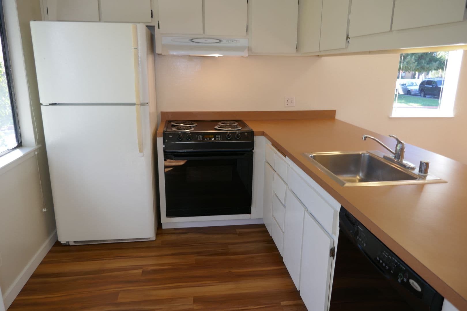 Fairfax Townhome: 73 Mitchell Drive