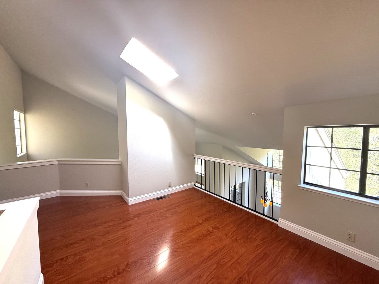 Novato Condo: 202 Pelican Ln
