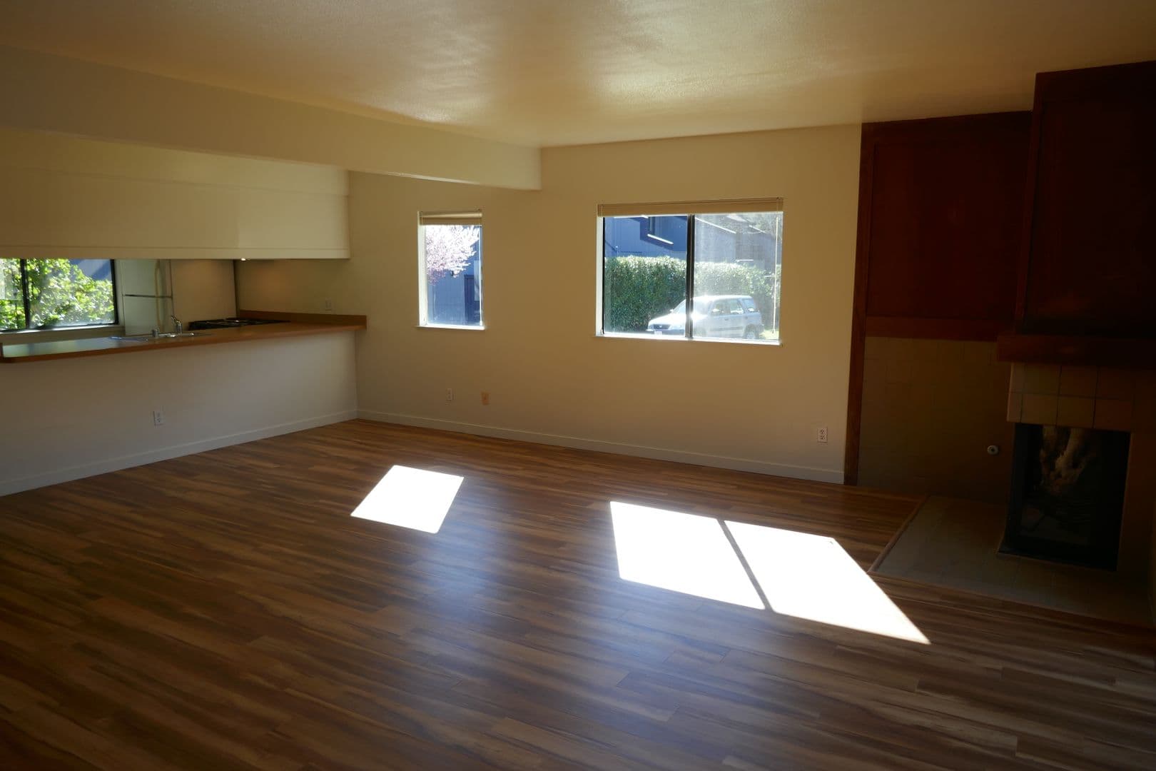 Fairfax Townhome: 73 Mitchell Drive